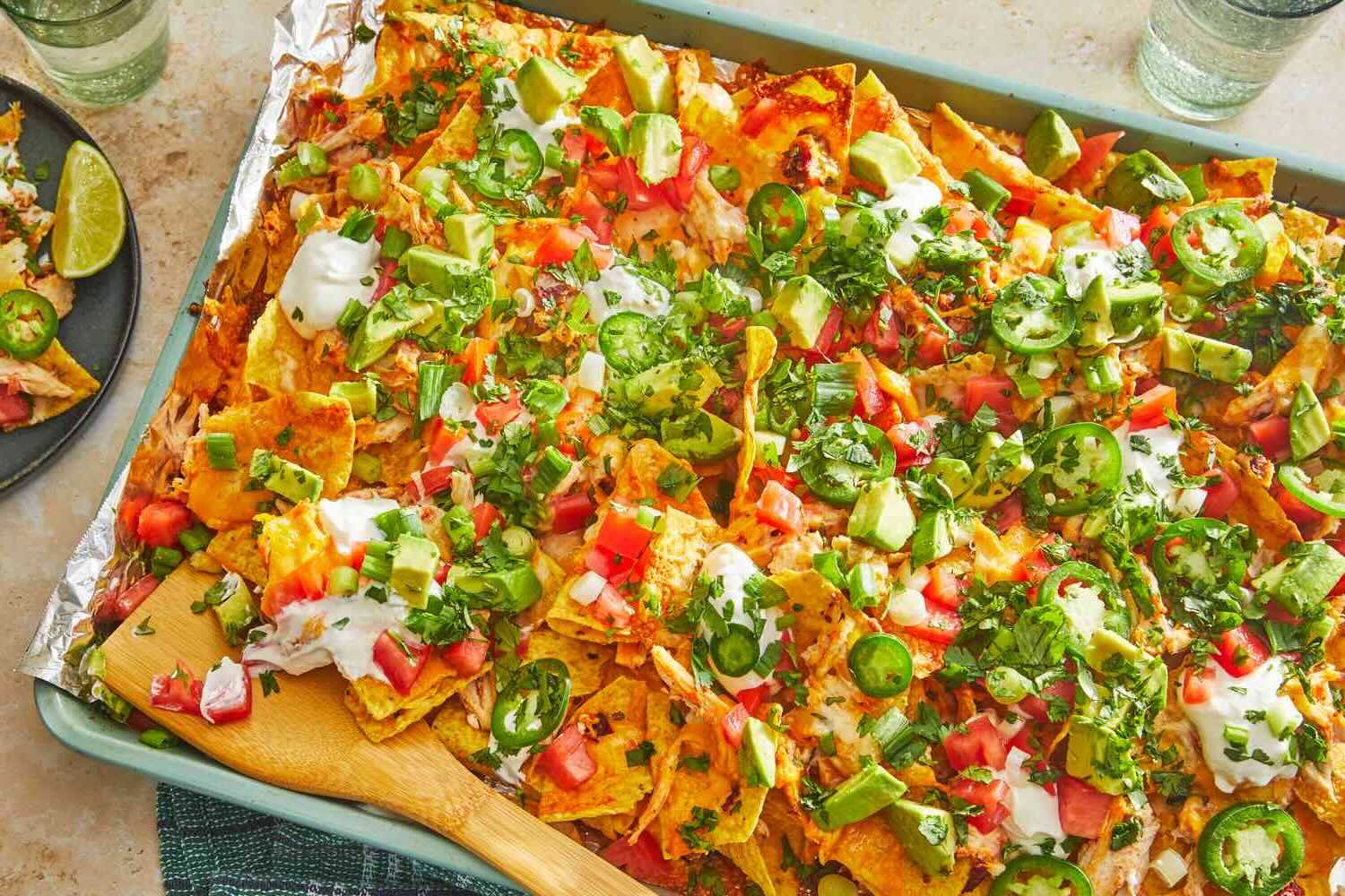 restaurant-style-chicken-nachos-recipe