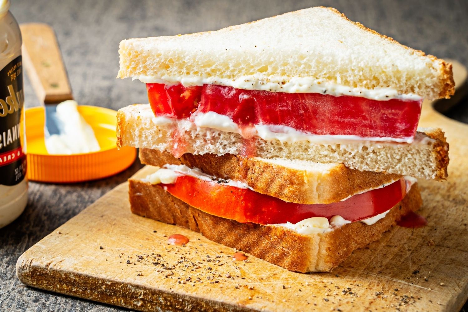 southern-tomato-sandwich-recipe